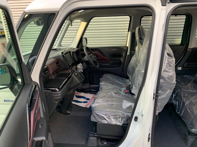 スペーシアカスタム ハイブリッドＸＳ　届出済未使用車　衝突被害軽減ブレーキ　両側パワースライドドア　アダブディブクルーズコントロール　電動パーキング　ＬＥＤヘッド　ヘッドアップＤＩＳＰ　本革巻ステアリング　マルチユースフラップ　１５アルミ（12枚目）