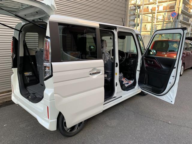 スペーシアカスタム ハイブリッドＸＳ　届出済未使用車　衝突被害軽減ブレーキ　両側パワースライドドア　アダブディブクルーズコントロール　電動パーキング　ＬＥＤヘッド　ヘッドアップＤＩＳＰ　本革巻ステアリング　マルチユースフラップ　１５アルミ（46枚目）