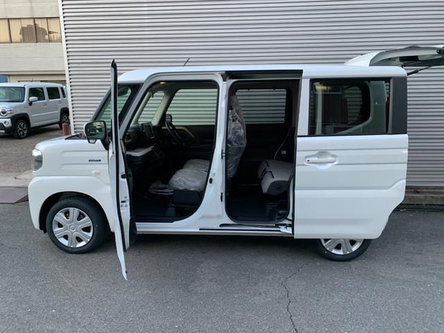 スペーシア ハイブリッドＸ　届出済未使用車　衝突被害軽減ブレーキ　両側パワースライドドア　サーキュレーター　マルチユースフラップ　ＬＥＤヘッドライト　オートライト　電格ドアミラー　シートヒーター　スマートキー　アイドルストップ（10枚目）