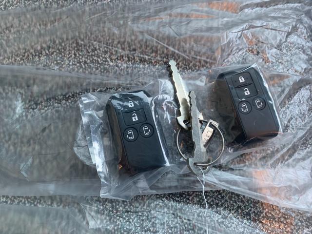 スペーシア ハイブリッドＸ　届出済未使用車　衝突被害軽減ブレーキ　両側パワースライドドア　サーキュレーター　マルチユースフラップ　ＬＥＤヘッドライト　オートライト　電格ドアミラー　シートヒーター　スマートキー　アイドルストップ（29枚目）