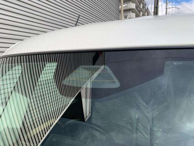 スペーシア ハイブリッドＸ　届出済未使用車　衝突被害軽減ブレーキ　全方位モニター付９インチ純正ナビ　電動パーキング　アダブディブクルーズコントロール　両側パワースライドドア　ＬＥＤヘッド　マルチユースフラップ　セーフティプラス付（9枚目）