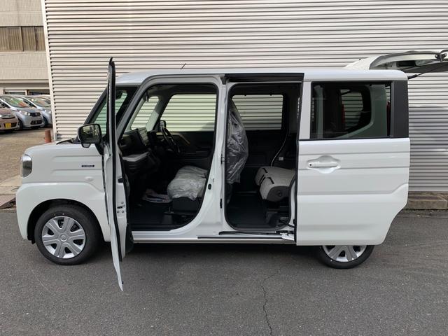 スペーシア ハイブリッドＸ　届出済未使用車　衝突被害軽減ブレーキ　全方位モニター付９インチ純正ナビ　電動パーキング　アダブディブクルーズコントロール　両側パワースライドドア　ＬＥＤヘッド　マルチユースフラップ　セーフティプラス付（10枚目）