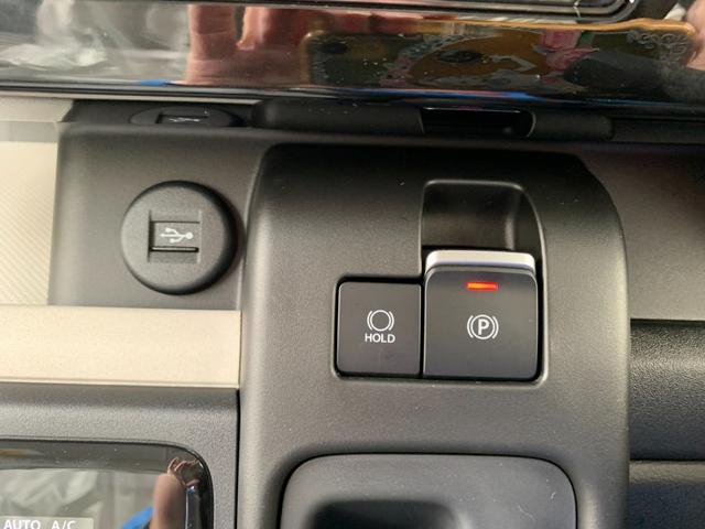 スペーシア ハイブリッドＸ　届出済未使用車　衝突被害軽減ブレーキ　全方位モニター付９インチ純正ナビ　電動パーキング　アダブディブクルーズコントロール　両側パワースライドドア　ＬＥＤヘッド　マルチユースフラップ　セーフティプラス付（26枚目）