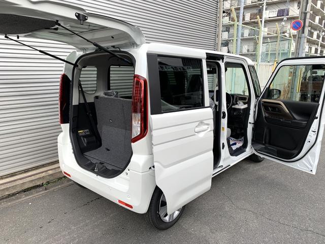 スペーシア ハイブリッドＸ　届出済未使用車　衝突被害軽減ブレーキ　全方位モニター付９インチ純正ナビ　電動パーキング　アダブディブクルーズコントロール　両側パワースライドドア　ＬＥＤヘッド　マルチユースフラップ　セーフティプラス付（47枚目）