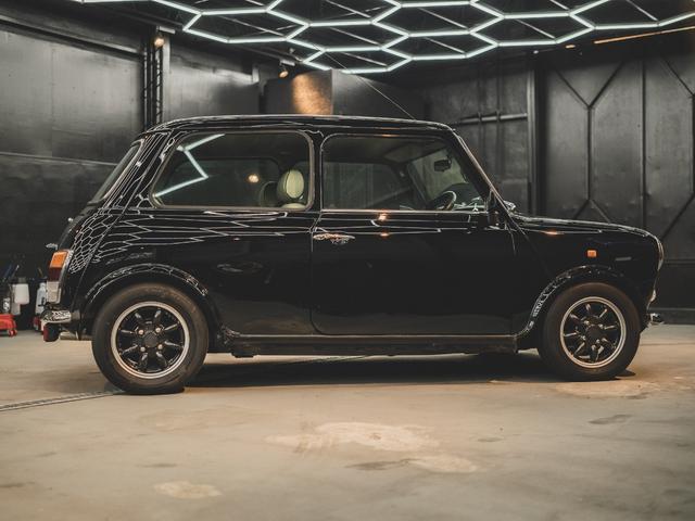 ｍｉｎｉ ローバー ポールスミス ブラックポールスミスの中古車詳細 中古車検索ならkurutown クルタウン