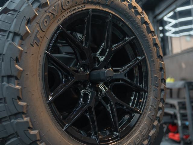 ブロンコ 　ワイルドトラック　ＶＯＳＳＥＮ２０インチアルミ　ＢＥＳＴＯＰツイード幌でフルオープン　フローマスターエキゾースト　エアインテーク交換済（42枚目）