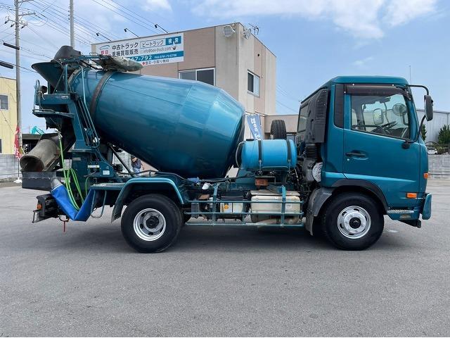 コンドル udトラックス udトラックス 増トン コンクリートミキサー車 コンクリ作業車 カヤバ工業 4 4立米 6速mt車 10t 中型 大型の 中古車詳細 中古車検索ならkurutown クルタウン コンドル udトラックス udトラックス 増トン コンクリートミキサー車 コンクリ作業車 カヤバ工業 4 4立米 6速mt車 10t 中型 大型の 中古車詳細 中古車検索ならkurutown クルタウン