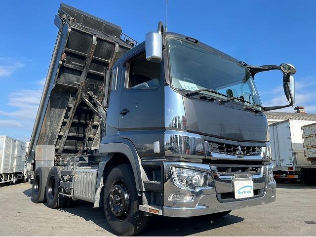 　車検整備付　Ｈ３０年式　三菱ふそう　３軸２デフ　極東開発工業　ＧＶＷ２０ｔ　１０ｔ　大型　ＦＵＳＯ　極東開発工業製　シフトパイロット(3枚目)