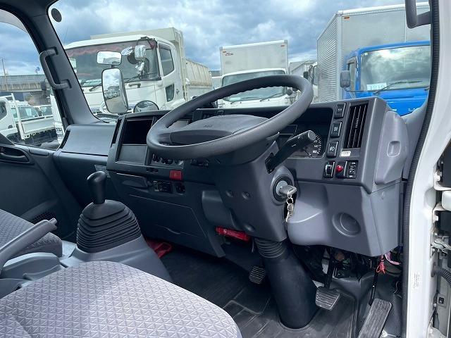 エルフトラック 　Ｈ３０年式　いすゞ　アルミバン　格納式パワーゲート　ラジコン付き　ドライバン　パネルバン　２ｔ　３ｔ　小型　中古トラック　ＩＳＵＺＵ（29枚目）