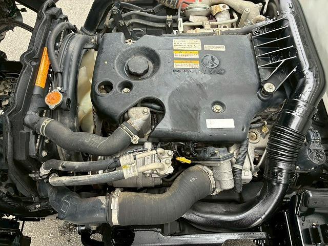 エルフトラック 　Ｈ２２年式　いすゞ　ダンプ　４ナンバー　新明和工業　フルフラットロー　全低床　１５０馬力　６速　ＭＴ　マニュアル　３トン積載　３ｔ　６ｔ　小型　土砂ダンプ　強化ダンプ（66枚目）