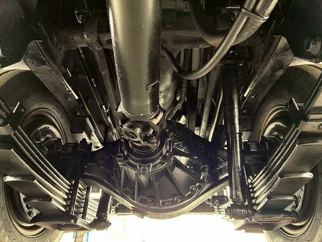 エルフトラック 　Ｈ２２年式　いすゞ　ダンプ　４ナンバー　新明和工業　フルフラットロー　全低床　１５０馬力　６速　ＭＴ　マニュアル　３トン積載　３ｔ　６ｔ　小型　土砂ダンプ　強化ダンプ（75枚目）
