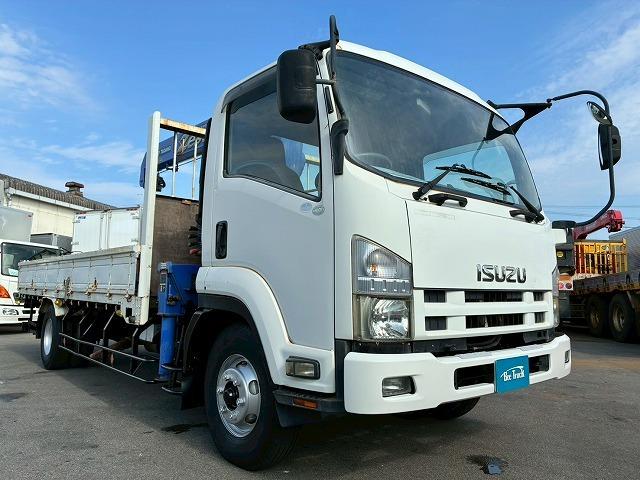 フォワード 　車検整備付　令和８年１０月迄　Ｈ２０年式　４段クレーン　ＴＡＤＡＮＯ　タダノ　ＺＥ３０４ＨＲＵ　ラジコン　フックイン　２．９３ｔ　６速　ＭＴ　マニュアル　４ｔ　８ｔ　中型　カーゴクレーン　ユニック車（10枚目）