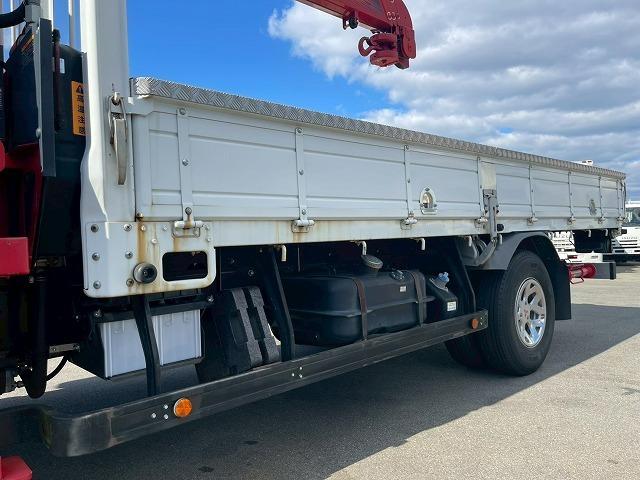 ファイター  保証対象車両 車検整備付 令和8年9月迄 H30年式 三菱ふそう 4段クレーン 古河ユニック UNIC ラジコン フックイン 2.93t 角足アウトリガー リアアウトリガー ジャッキ 6速 MT(22枚目)