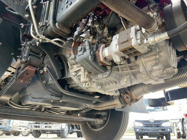 ファイター  保証対象車両 車検整備付 令和8年9月迄 H30年式 三菱ふそう 4段クレーン 古河ユニック UNIC ラジコン フックイン 2.93t 角足アウトリガー リアアウトリガー ジャッキ 6速 MT(67枚目)