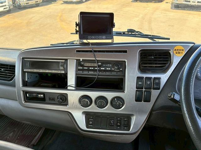 コンドル 車検整備付 令和8年7月 H24年式 UDトラックス 増トン脱着装置付コンテナ専用車 アームロール 新明和工業 ツインホイスト リアジャッキ付き フルキャブ ベッド付き 6速 MT マニュアル 7t(51枚目)