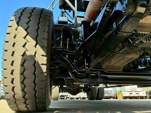 コンドル 車検整備付 令和8年7月 H24年式 UDトラックス 増トン脱着装置付コンテナ専用車 アームロール 新明和工業 ツインホイスト リアジャッキ付き フルキャブ ベッド付き 6速 MT マニュアル 7t(73枚目)