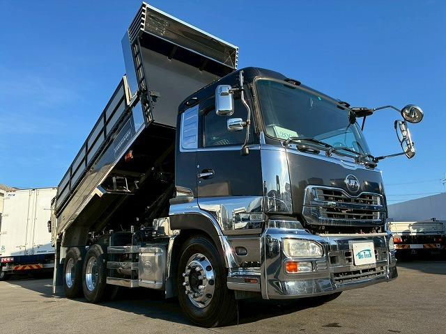 クオン ナンバー付き H25年式 UDトラックス ダンプ 6×4 3軸2デフ リーフサスペンション 新明和工業 510 220 額縁アオリ 410馬力 Hi/Lo MT マニュアル 鳥居 ハチマキ スリット(4枚目)