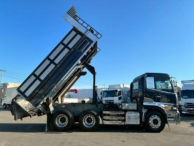 クオン ナンバー付き H25年式 UDトラックス ダンプ 6×4 3軸2デフ リーフサスペンション 新明和工業 510 220 額縁アオリ 410馬力 Hi/Lo MT マニュアル 鳥居 ハチマキ スリット(21枚目)