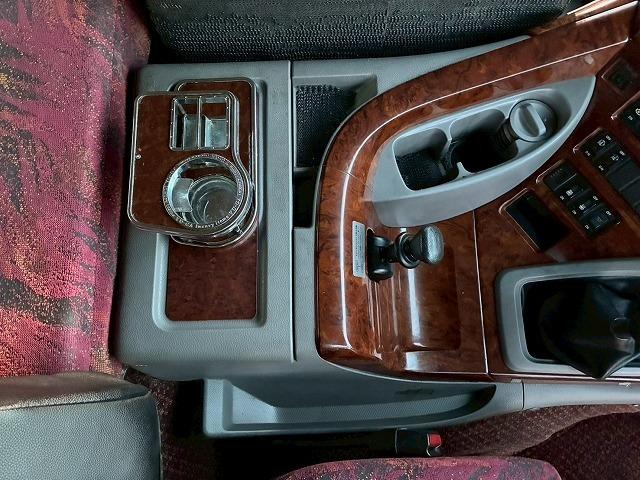 クオン ナンバー付き H25年式 UDトラックス ダンプ 6×4 3軸2デフ リーフサスペンション 新明和工業 510 220 額縁アオリ 410馬力 Hi/Lo MT マニュアル 鳥居 ハチマキ スリット(45枚目)