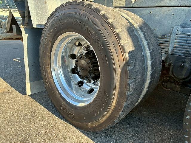 クオン ナンバー付き H25年式 UDトラックス ダンプ 6×4 3軸2デフ リーフサスペンション 新明和工業 510 220 額縁アオリ 410馬力 Hi/Lo MT マニュアル 鳥居 ハチマキ スリット(63枚目)