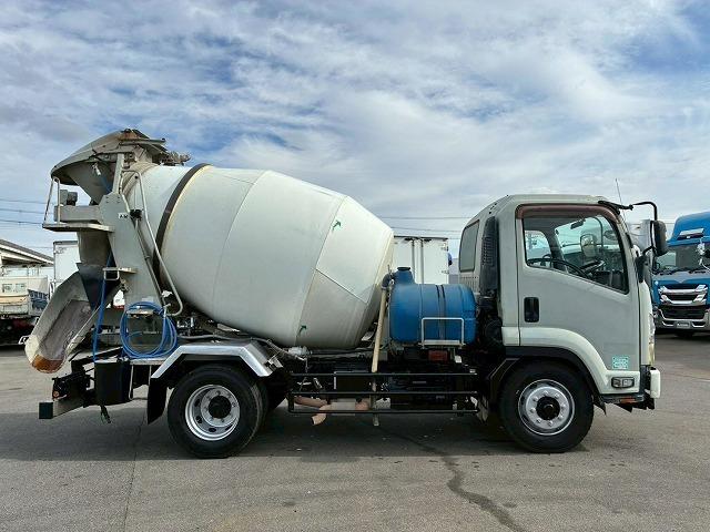 フォワード 車検整備付 令和8年7月迄 H24年式 いすゞ 増トン コンクリートミキサー車 ショートキャブ ベッドレス 新明和工業 ミックスエース 電動ホッパー 6.3立米 240馬力 6速 MT(14枚目)