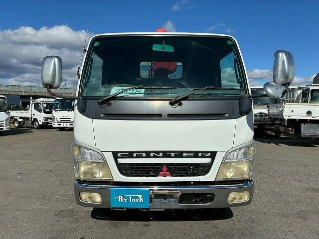 キャンター 　Ｈ１６年式　三菱ふそう　３段クレーン　古河ユニック　ＵＮＩＣ　ラジコン　２．３３ｔ　標準幅　ショート　１０尺ベース　５速　ＭＴ　マニュアル　２ｔ　３ｔ　６ｔ　小型　カーゴクレーン（10枚目）