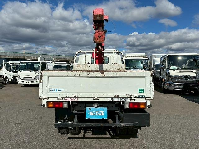 キャンター 　Ｈ１６年式　三菱ふそう　３段クレーン　古河ユニック　ＵＮＩＣ　ラジコン　２．３３ｔ　標準幅　ショート　１０尺ベース　５速　ＭＴ　マニュアル　２ｔ　３ｔ　６ｔ　小型　カーゴクレーン（16枚目）