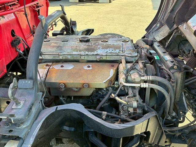 キャンター 　Ｈ１６年式　三菱ふそう　３段クレーン　古河ユニック　ＵＮＩＣ　ラジコン　２．３３ｔ　標準幅　ショート　１０尺ベース　５速　ＭＴ　マニュアル　２ｔ　３ｔ　６ｔ　小型　カーゴクレーン（47枚目）