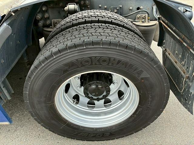 ギガ H29年式 いすゞ トラクターヘッド シングルヘッド ハイルーフ ミドルルーフ 6WG1 460馬力 11.3トン 11300kg 第5輪荷重 後輪エアサス 8×2 Hi/Lo MT マニュアル(31枚目)