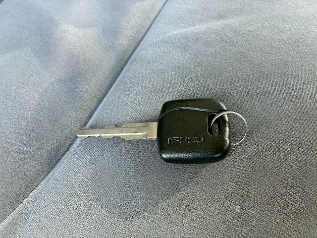 エルフトラック 車検整備付 令和8年6月迄 H27年式 いすゞ アルミバン 跳ね上げ式パワーゲート ワイド ロング 4トン積載 日本フルハーフ PG スムーサー Ex AT オートマ 3t 4t 8t 小型(72枚目)