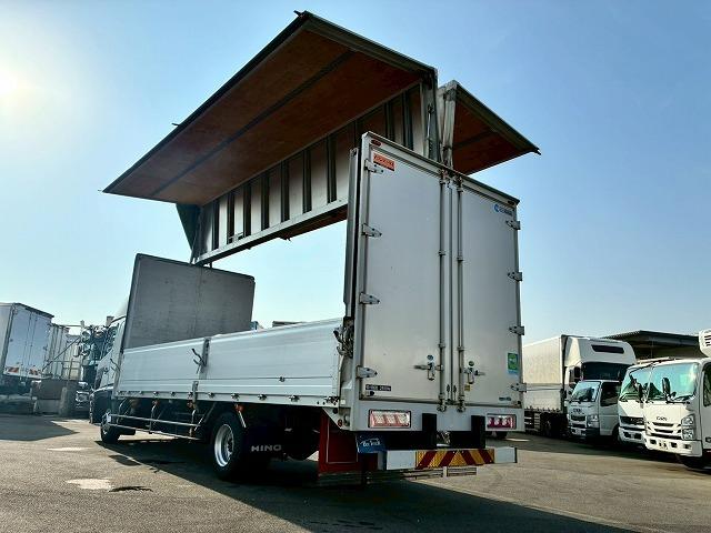 ヒノレンジャー 　車検整備付　令和８年１０月迄　Ｈ２４年式　日野　アルミウイング　ハイルーフ　フルキャブ　ベッド付き　フルワイド　６３００　２４０馬力　６速　ＭＴ　マニュアル　トランテックス　４ｔ　８ｔ　中型　バン（7枚目）