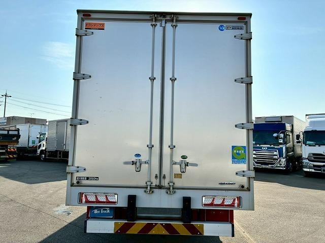 ヒノレンジャー 　車検整備付　令和８年１０月迄　Ｈ２４年式　日野　アルミウイング　ハイルーフ　フルキャブ　ベッド付き　フルワイド　６３００　２４０馬力　６速　ＭＴ　マニュアル　トランテックス　４ｔ　８ｔ　中型　バン（21枚目）