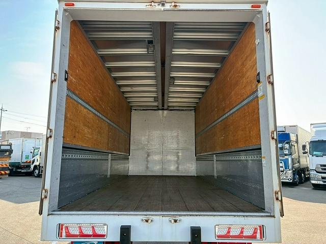 ヒノレンジャー 　車検整備付　令和８年１０月迄　Ｈ２４年式　日野　アルミウイング　ハイルーフ　フルキャブ　ベッド付き　フルワイド　６３００　２４０馬力　６速　ＭＴ　マニュアル　トランテックス　４ｔ　８ｔ　中型　バン（22枚目）