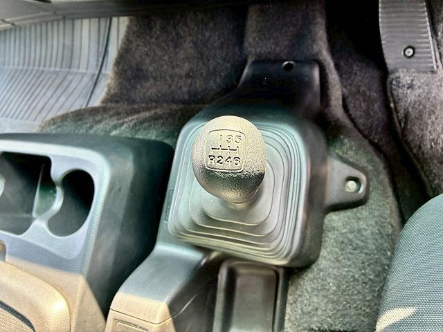 ヒノレンジャー 　車検整備付　令和８年１０月迄　Ｈ２４年式　日野　アルミウイング　ハイルーフ　フルキャブ　ベッド付き　フルワイド　６３００　２４０馬力　６速　ＭＴ　マニュアル　トランテックス　４ｔ　８ｔ　中型　バン（37枚目）