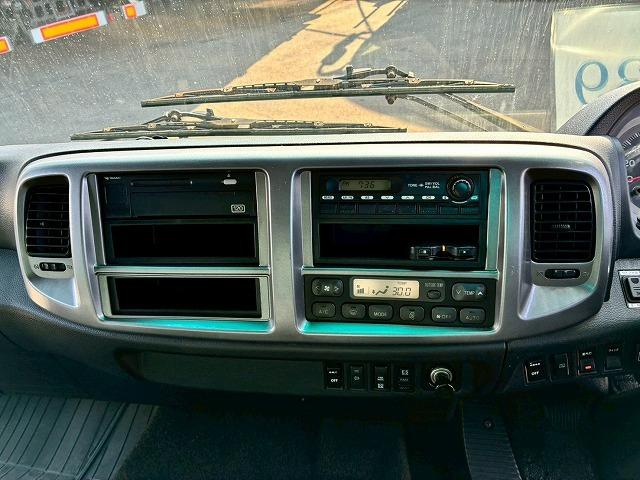 ヒノレンジャー 　車検整備付　令和８年１０月迄　Ｈ２４年式　日野　アルミウイング　ハイルーフ　フルキャブ　ベッド付き　フルワイド　６３００　２４０馬力　６速　ＭＴ　マニュアル　トランテックス　４ｔ　８ｔ　中型　バン（47枚目）