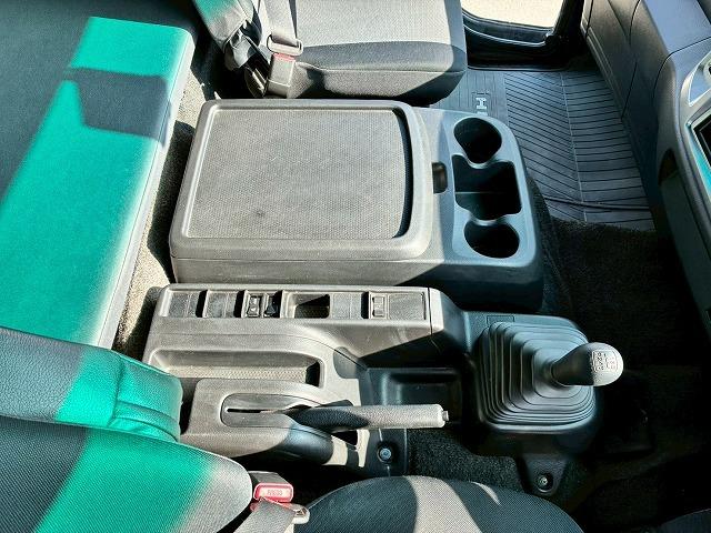 ヒノレンジャー 　車検整備付　令和８年１０月迄　Ｈ２４年式　日野　アルミウイング　ハイルーフ　フルキャブ　ベッド付き　フルワイド　６３００　２４０馬力　６速　ＭＴ　マニュアル　トランテックス　４ｔ　８ｔ　中型　バン（48枚目）