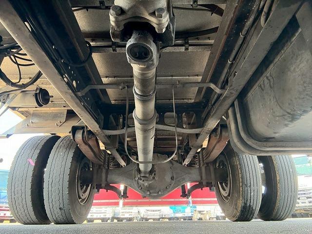 ヒノレンジャー 　車検整備付　令和８年１０月迄　Ｈ２４年式　日野　アルミウイング　ハイルーフ　フルキャブ　ベッド付き　フルワイド　６３００　２４０馬力　６速　ＭＴ　マニュアル　トランテックス　４ｔ　８ｔ　中型　バン（77枚目）