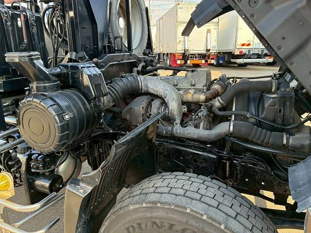 ヒノレンジャー 　Ｈ１８年式　増トン　増々トン　脱着装置付コンテナ専用車　フルキャブ　ベッド付き　新明和工業　アームロール　ツインホイスト　２シリンダー　リアジャッキ　２２５馬力　６速　ＭＴ　マニュアル　８ｔ　１３ｔ（46枚目）