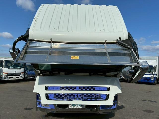 スーパーグレート 　車検整備付　令和８年１２月迄　Ｈ２６年式　ダンプ　６×４　３軸２デフ　リーフサスペンション　ワンオーナー　８．４トン積載　極東開発工業　５１０　２２０　額縁アオリ　３方向　電動コボレーン（8枚目）