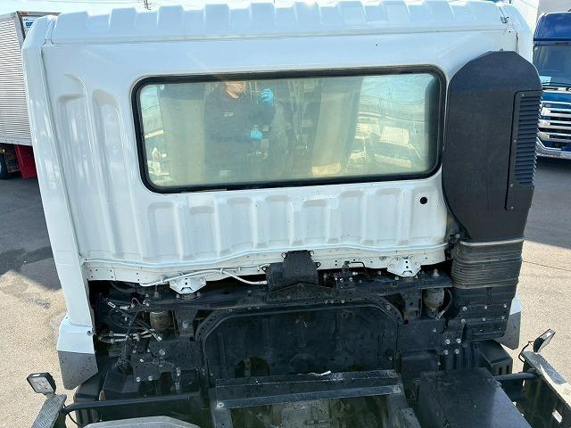 スーパーグレート 　車検整備付　令和８年１２月迄　Ｈ２６年式　ダンプ　６×４　３軸２デフ　リーフサスペンション　ワンオーナー　８．４トン積載　極東開発工業　５１０　２２０　額縁アオリ　３方向　電動コボレーン（19枚目）