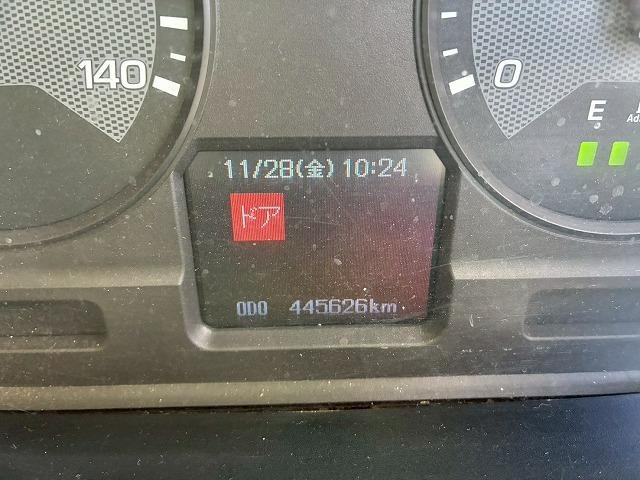 スーパーグレート 　車検整備付　令和８年１２月迄　Ｈ２６年式　ダンプ　６×４　３軸２デフ　リーフサスペンション　ワンオーナー　８．４トン積載　極東開発工業　５１０　２２０　額縁アオリ　３方向　電動コボレーン（25枚目）