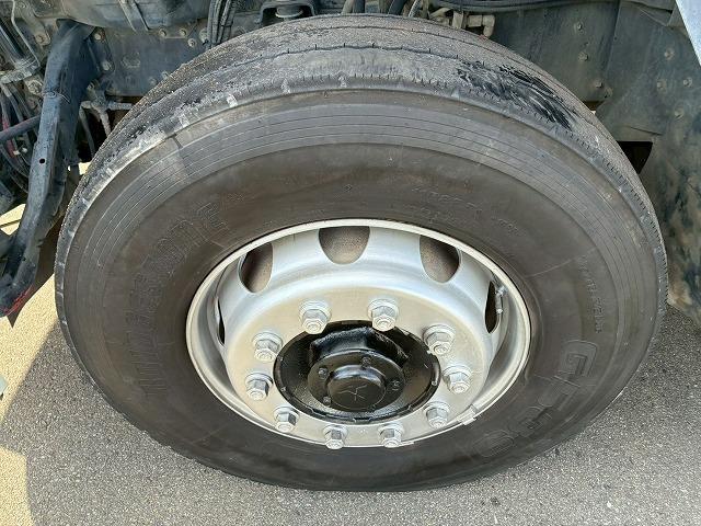 スーパーグレート 　車検整備付　令和８年１２月迄　Ｈ２６年式　ダンプ　６×４　３軸２デフ　リーフサスペンション　ワンオーナー　８．４トン積載　極東開発工業　５１０　２２０　額縁アオリ　３方向　電動コボレーン（61枚目）