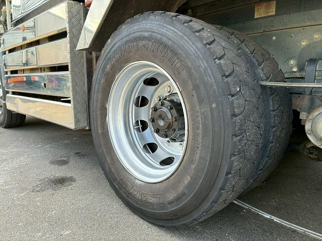 スーパーグレート 　車検整備付　令和８年１２月迄　Ｈ２６年式　ダンプ　６×４　３軸２デフ　リーフサスペンション　ワンオーナー　８．４トン積載　極東開発工業　５１０　２２０　額縁アオリ　３方向　電動コボレーン（63枚目）