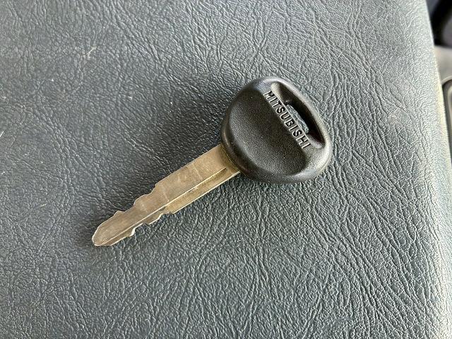 スーパーグレート 　車検整備付　令和８年１２月迄　Ｈ２６年式　ダンプ　６×４　３軸２デフ　リーフサスペンション　ワンオーナー　８．４トン積載　極東開発工業　５１０　２２０　額縁アオリ　３方向　電動コボレーン（74枚目）