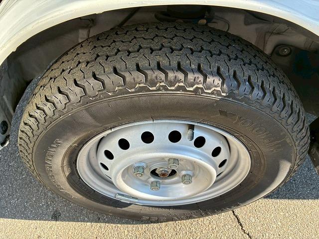 キャリイトラック 車検整備付 令和9年9月迄 保証対象車両 R4年式 スズキ SUZUKI 頑丈ダンプ パートタイム 四輪駆動 4WD ルームミラーモニター 新明和工業 電動油圧式ダンプ マレル式 5速 MT 軽トラ(49枚目)