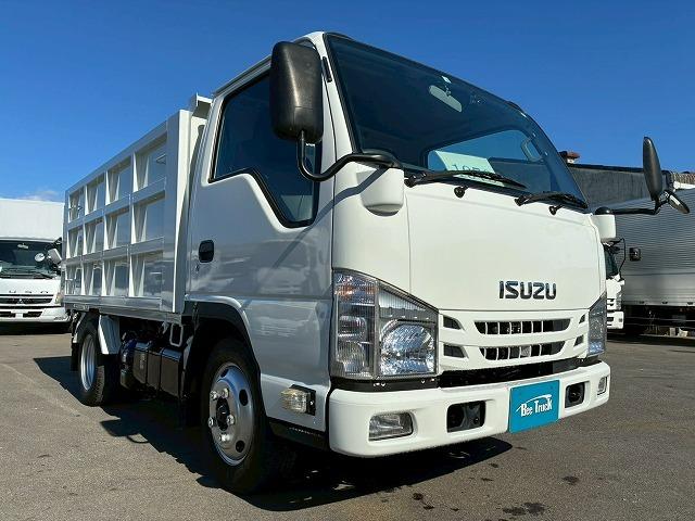 エルフトラック 　保証対象車両　予備検査付　Ｒ２年式　土砂禁ダンプ　４ナンバー　３トン積載　新明和工業　強化ダンプ　リア観音扉　バッカン新規架装　全塗装済み　６速　ＭＴ　マニュアル　３ｔ　６ｔ　小型　深ダンプ（12枚目）