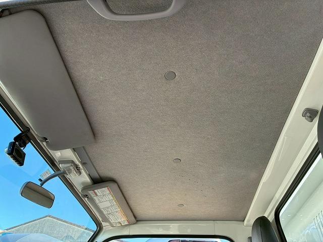 エルフトラック 　保証対象車両　予備検査付　Ｒ２年式　土砂禁ダンプ　４ナンバー　３トン積載　新明和工業　強化ダンプ　リア観音扉　バッカン新規架装　全塗装済み　６速　ＭＴ　マニュアル　３ｔ　６ｔ　小型　深ダンプ（45枚目）