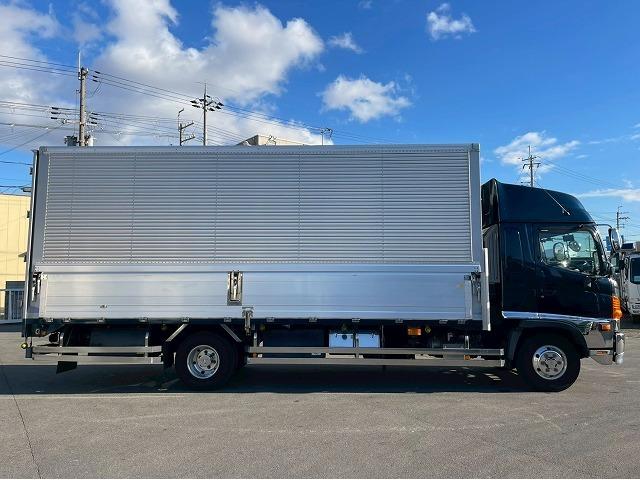 ヒノレンジャー 　Ｈ２４年式　日野　　アルミウイング　ハイルーフ　６３００　フルワイド　フルキャブ　ベッド付き　トランテックス　２６０馬力　６速　ＭＴ　マニュアル　４ｔ　８ｔ　中型　バン　箱車（14枚目）