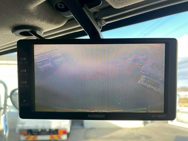 ヒノレンジャー 　Ｈ２４年式　日野　　アルミウイング　ハイルーフ　６３００　フルワイド　フルキャブ　ベッド付き　トランテックス　２６０馬力　６速　ＭＴ　マニュアル　４ｔ　８ｔ　中型　バン　箱車（40枚目）