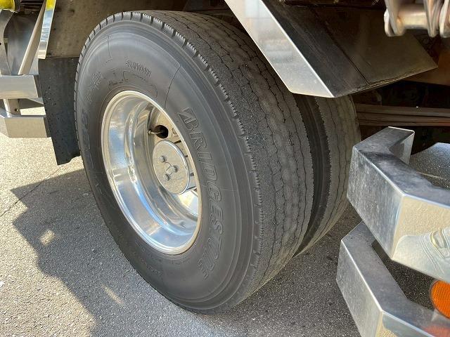 ヒノレンジャー 　Ｈ２４年式　日野　　アルミウイング　ハイルーフ　６３００　フルワイド　フルキャブ　ベッド付き　トランテックス　２６０馬力　６速　ＭＴ　マニュアル　４ｔ　８ｔ　中型　バン　箱車（53枚目）